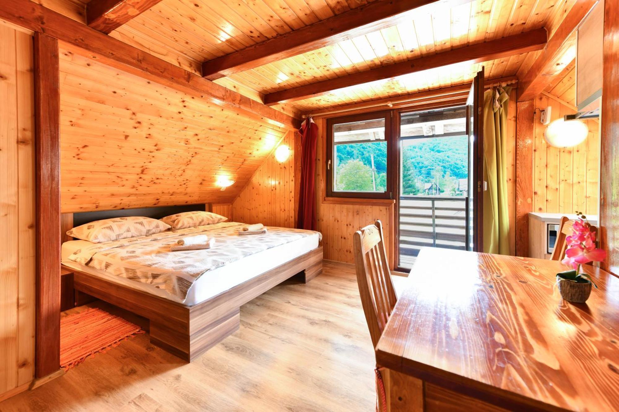 Guest House Martin Korana Exterior foto
